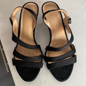 Woman’s shoes sandal